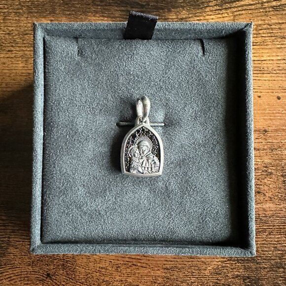 David Yurman St. Anthony Pendant in Sterling Silver & Black Diamonds - Picture 2 of 13